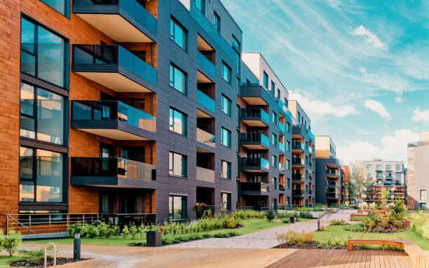 Dans un contexte immobilier tendu, il devient crucial d’identifier les villes offrant un bon compromis prix/qualité de vie.